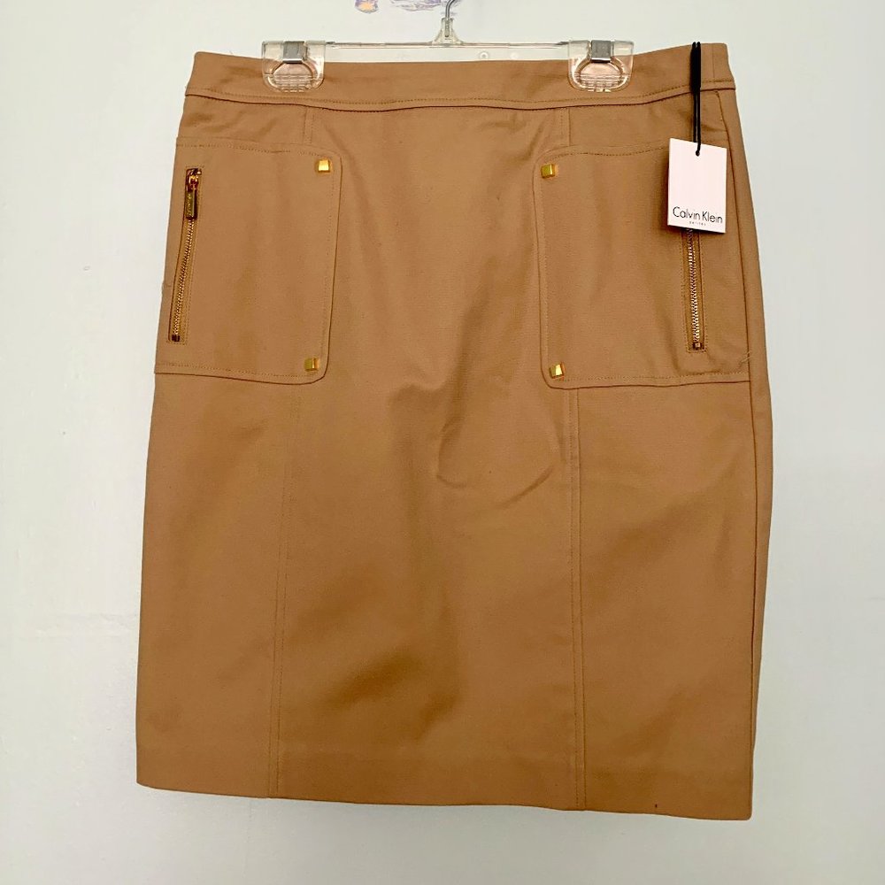 (NWT) Calvin Klein khaki pencil skirt with gold accents